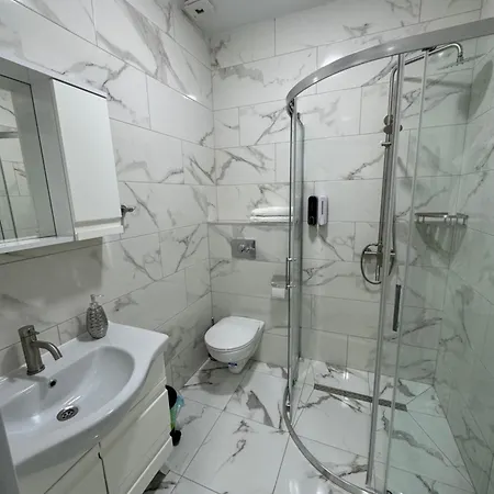 Tropical Garden Apartments Батуми Экстерьер фото