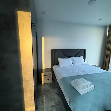 Tropical Garden Apartments Батуми Экстерьер фото